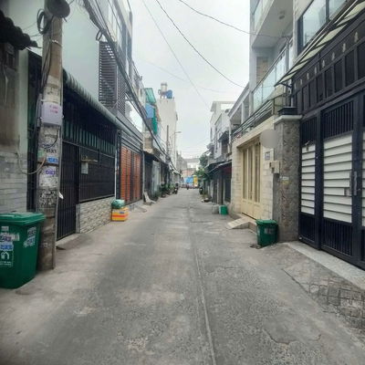 NHÀ ĐẸP ngay Hương Lộ 2 - Mã Lò - Chỉ 5.2 tỷ - HXH - 2 tầng - 4x14