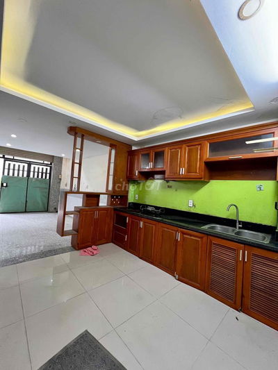 Cho Thuê Nhà Sạch Sẻ DT 140m2 1Trệt 1Lửng 1Lầu 3Pn 3Wc Đậu Ôtô Xe Tải