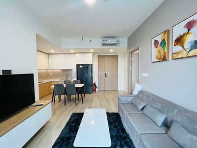 CHO THUÊ CH LUMIERE VHGP 2PN2WC 73M2 (VIEW HỒ BƠI) GIÁ 8TR-15TR