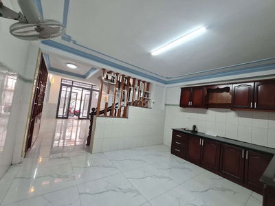 NHÀ MỚI TRUNG MỸ TÂY- NGUYỄN ẢNH THỦ- 68M2- DỌN VÀO Ở NGAY