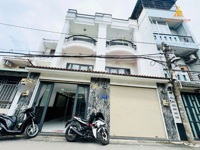 🔥🔥NHÀ PHỐ TRỆT 3 LẦU🔥OTO NGỦ TRONG NHÀ🔥4PN 5WC🔥VỊ TRÍ ĐẸP🔥GẦN EMARK 3🔥