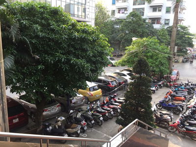 Cho thuê vp tầng 2 phố lạc trung, dtsd 85m2,giá 12tr/tháng