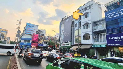 CHỈ 14,5tr có nhà 4 lầu Mặt tiền đường lớn Q1