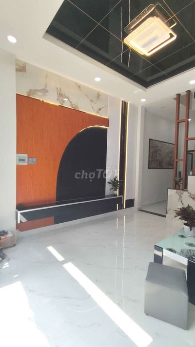 Nhà HXH 6M Làng Ốc Dương Bá Trạc P. Chánh Hưng