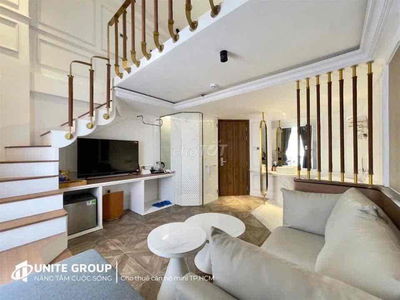 Duplex Mới Xây, Ban Công Lớn - Ngay ĐH Hutech, FTU, UTH - Tiện Nghi