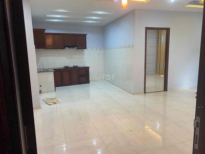 cho thuê căn hộ cận cao cấp khu phan xích long