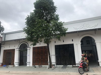 CHÍNH CHỦ KẸT TIỀN SANG GẤP 16 PHÒNG TRỌ SÁT KCN VÀ CHỢ TRƯỜNG HỌC