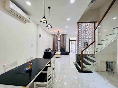 Cho thuê NP 4 phòng ngủ, khu an ninh giá chỉ 27tr