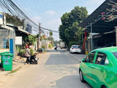 CHÍNH CHỦ CẦN BÁN NHÀ 3 TẦNG, VỊ TRÍ GẦN HỘI TRƯỜNG ĐÔNG HOÀ. DT 125m