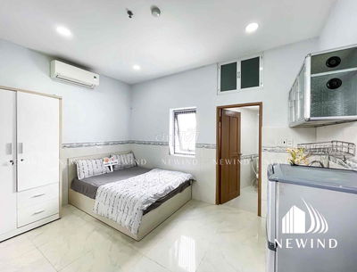 STUDIO CỬA SỔ SÁNG NGAY TRUNG TÂM QUẬN 7 GẦN CẦU KÊNH TẺ TIỆN QUA Q4,