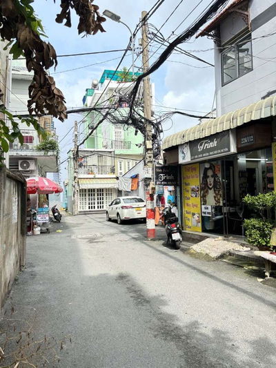 Nhà N.V.Lượng,D.tích 48m2,ngang 6,27m,tặng full nội thất,Giá nhỉnh 3ty