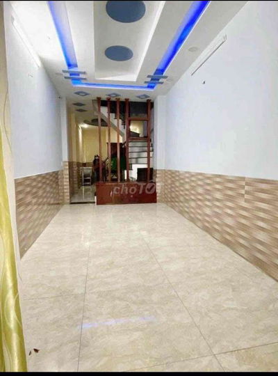 Cho thuê nhà đẹp 2pn kiên cố. Sẵn 2 máy lạnh