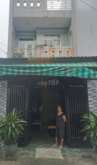 NHÀ BÁN HẺM TẢI TÂY THẠNH_ TÂN PHÚ DT 4.5*21M TRÊT LẦU 3PN3WC