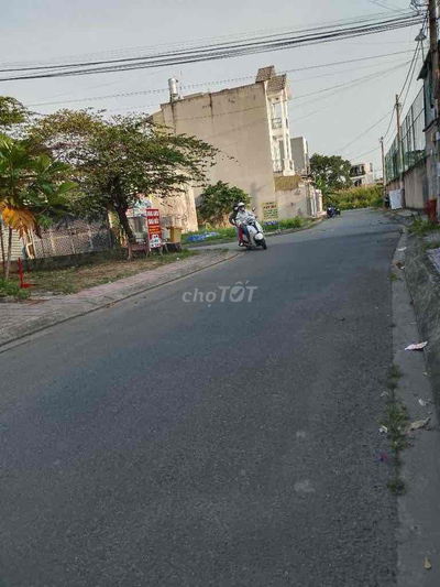 đất đầu tư bank định giá 4.5 tỷ, vay max 3.6 tỷ