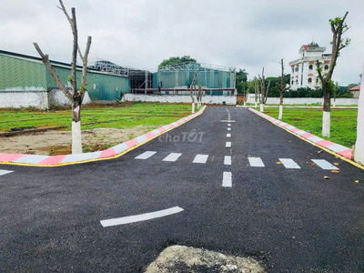 Cơ hội vàng đầu tư đất Hòa Lạc, diện tích 400m2, giá chỉ 2 tỷ