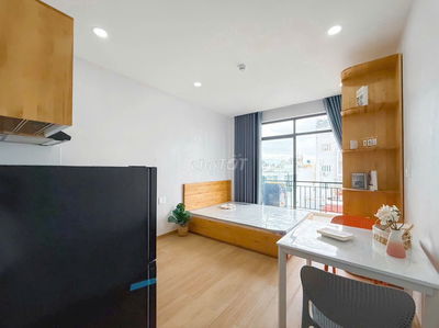 Căn Hộ Ban Công_Nguyễn Trọng Tuyển, Phú Nhuận giáp Q1,Q3_Full nội thất