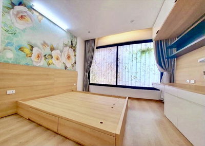 Cho thuê nhà nguyên căn phố Minh Khai