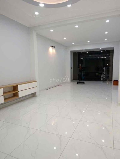 BÁN NHÀ MẶT TỀN KINH DOANH. 4,8 X 18 M. 4 TẦNG.