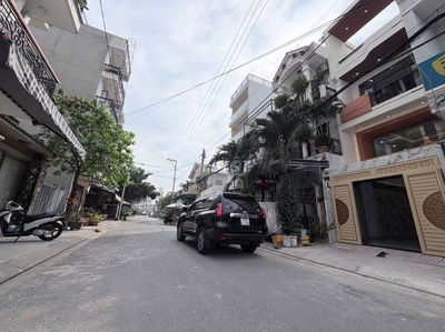 SIÊU PHẨM NHÀ MỚI 100% _ KHU VIP NGUYỄN HỮU TIẾN , VỊ TRÍ CỰC ĐẸP