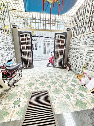 B.ÁN N.HÀ ĐẸP 4 TẦNG - 4MX16M- HXH - LÂM VĂN BỀN, P-TÂN HƯNG CHỈ 9TY5