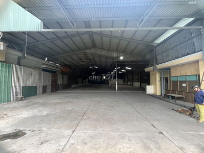 KHO XƯỞNG DĨ AN 1.200M2 ĐƯỜNG XE CÔNG TIẾP MỌI NGÀNH NGHỀ