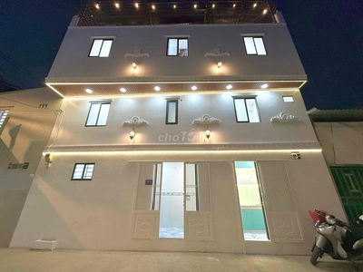 Nhà Mặt tiền hẻm xe hoi tiện kinh doanh Q7