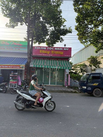 NHÀ 75M2 100% THỔ CƯ MẶT TIỀN TRỤC CHÍNH KDC ĐẠI QUANG TIỆN Ở BUÔN BÁN