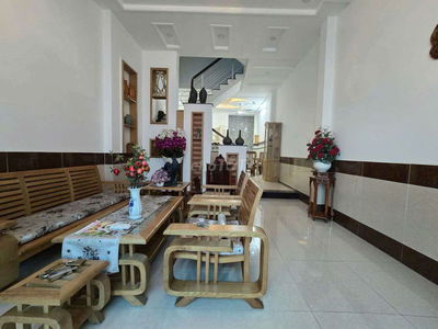 Nhà 3 tầng 4pn hẻm ôtô đường Man Thiện gần khu công nghệ cao thủ đức