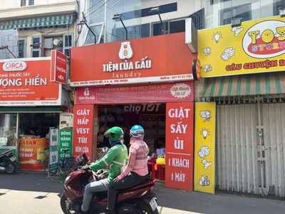 NHÀ MẶT TIỀN MỚI ĐẸP TIỆN VỪA KINH DOANH VỪA Ở - 2 PHÒNG NGỦ