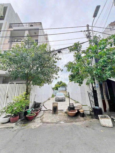 Đất mặt tiền đường số 37 sát lâm văn bền Q7