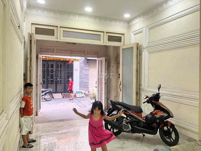 Nhà cho thuê Phạm Đăng Giảng - 3tầng - 4pn - Hẻm 7m thông - 11tr