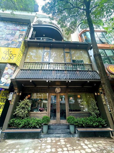 VỊ TRÍ *** CĂN MẶT TIỀN VÕ VĂN TẦN ĐOẠN 2 CHIỀU QUẬN 3