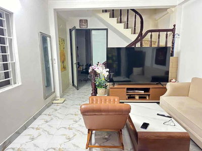 Giảm Đáy! Nguyễn Trãi, lô góc, nở hậu, ccmn 6 phòng, 50m2, 5T, 8.5tỷ