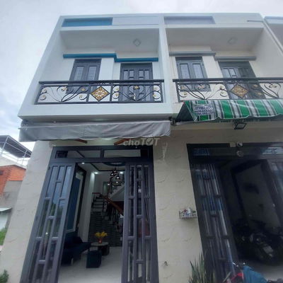 nhà tự xây 4x10 thạnh xuân 46 q12 giá 1.250ty thương lượng ít