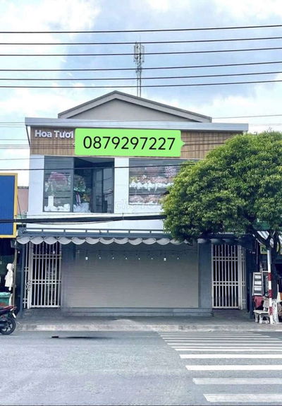 Bán mặt tiền 850tr chợ Hưng Long, Bình Chánh. Dt 7x15m