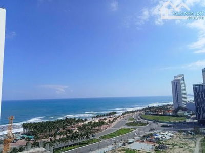 Chuyển nhượng khách sạn 4 sao view biển mỹ khê nội thất cao cấp 70 phòng cách biển 100m