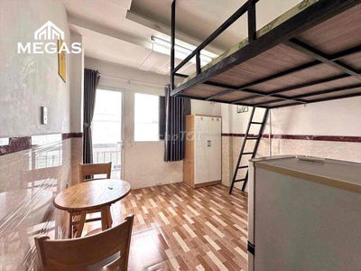 Duplex ban công full nội thất Thang Máy - Ngay đường 3/2