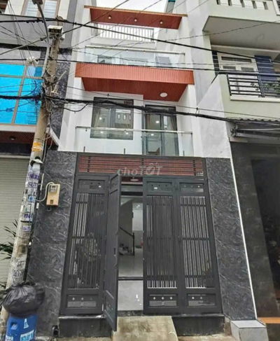 Nhỉnh 80tr/m có nhà mới 4PN,hẻm 6m ngay chợ Cầu Nguyễn Văn Quá,Quận 12