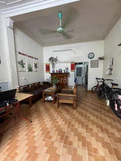 Bán nhà phố Mễ Trì 43m² - Ngõ nông - Ô tô gần - KD  - Ở ngay 6,8 tỷ.