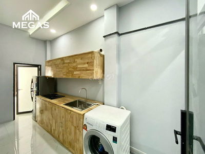 2 Phòng Ngủ Ban Công Giá Rẻ /Full Nội Thất ngay Nguyễn Thị Định Quận 2
