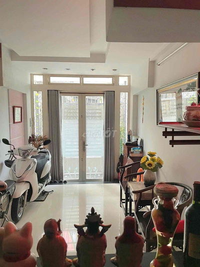 Cho Thuê nhà nguyên căn Phan Tây Hồ , Phú Nhuận 2PN ,2wc 1phòng khách