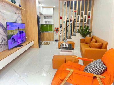 Bán nhà đẹp Định Công 6,2 tỷ, Lô góc 2 thoáng, Gần ô tô tránh, 30m2*5T