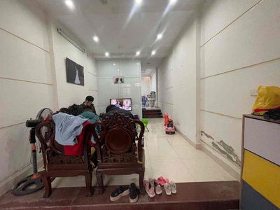 Bán nhà Định Công Thượng 48m2*4T, Vị trí đep, Ngõ rộng, Sát phố, 8,2 t