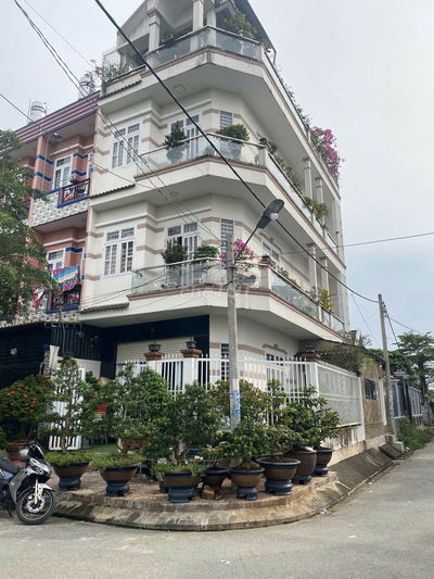 Nhà 2MT đường 12m Sổ Riêng 7 x 13 Tiện Kinh Doanh ngay Cầu Long Kiểng