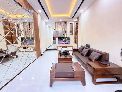 Cực phẩm Pháo Đài Láng, lô góc 2 thoáng, ô tô đỗ cổng, Dt 50m2 x 5T