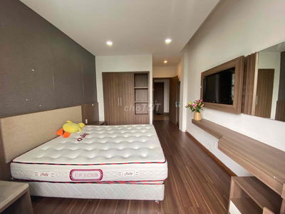 Căn hộ ban công sát city land-có bãi xe ô tô-bảo vệ 24/24