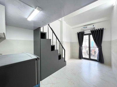 CĂN HỘ CÓ GÁC - BAN CÔNG 30M2 GẦN VLU, IUH