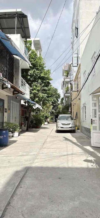 BÁN NHÀ 4x13m HXH 6M THÔNG 3TẦNG 3PN SHR GẦN LÊ VĂN QUỚI BÌNH TÂN
