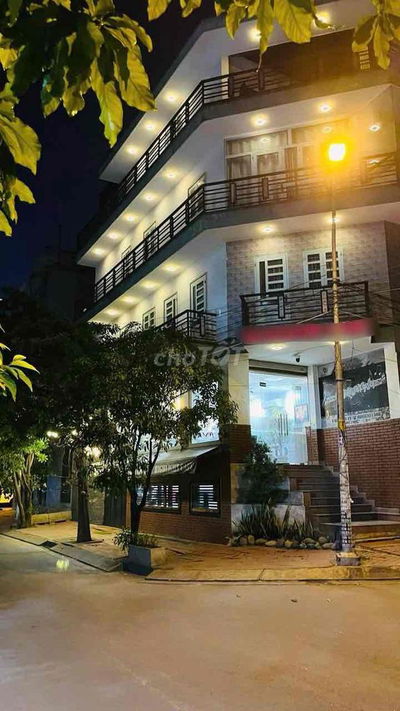 Giảm 400 tr - Bán cân góc 2 MT khu đặng thuỳ trâm gần đh văn lang