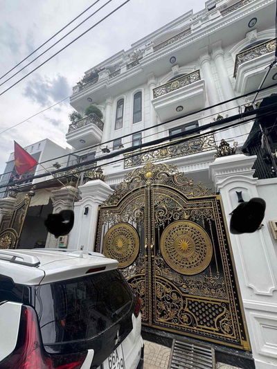 BÁN NHANH BIỆT THỰ CỔ ĐIỂN